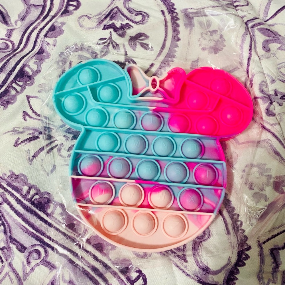 Minnie Popit